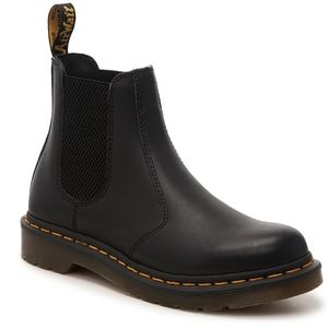Brand New Dr. Martens 2976 Chelsea Boot